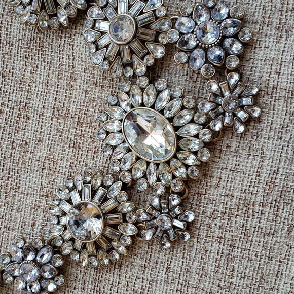 J.Crew Floral Lattice Cluster Statement Necklace - Picture 5 of 9